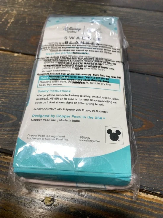 Copper Pearl L Premium Blanket Enchanted Friends - Picture 2 of 5